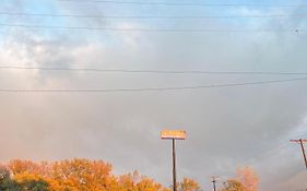 The Best Inn & Suites